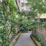 Another Attractive Flat Near By St-Germain