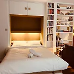 Another Attractive Flat Near By St-Germain